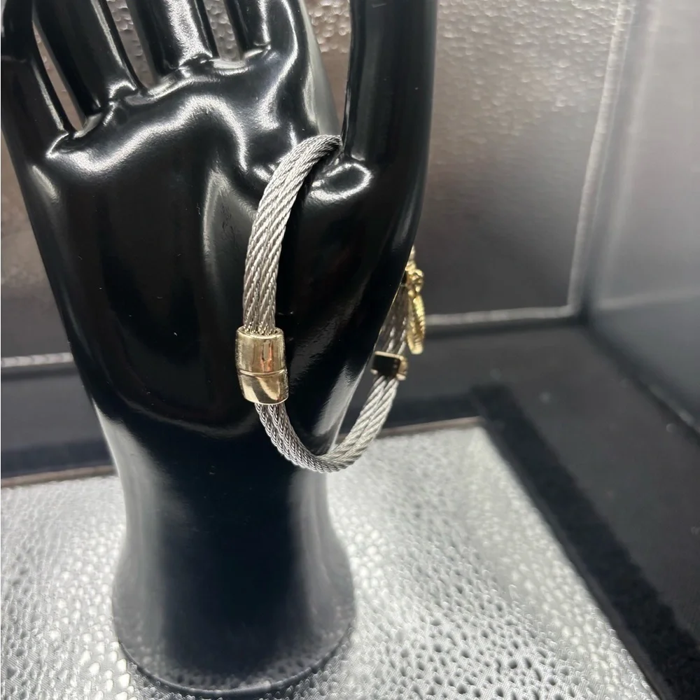Elegant Silver and Gold Women's Bracelet With A Star 🌟